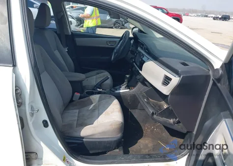 2014 Toyota Corolla Le z USA, uszkodzony, nr VIN 5YFBURHE9EP056422